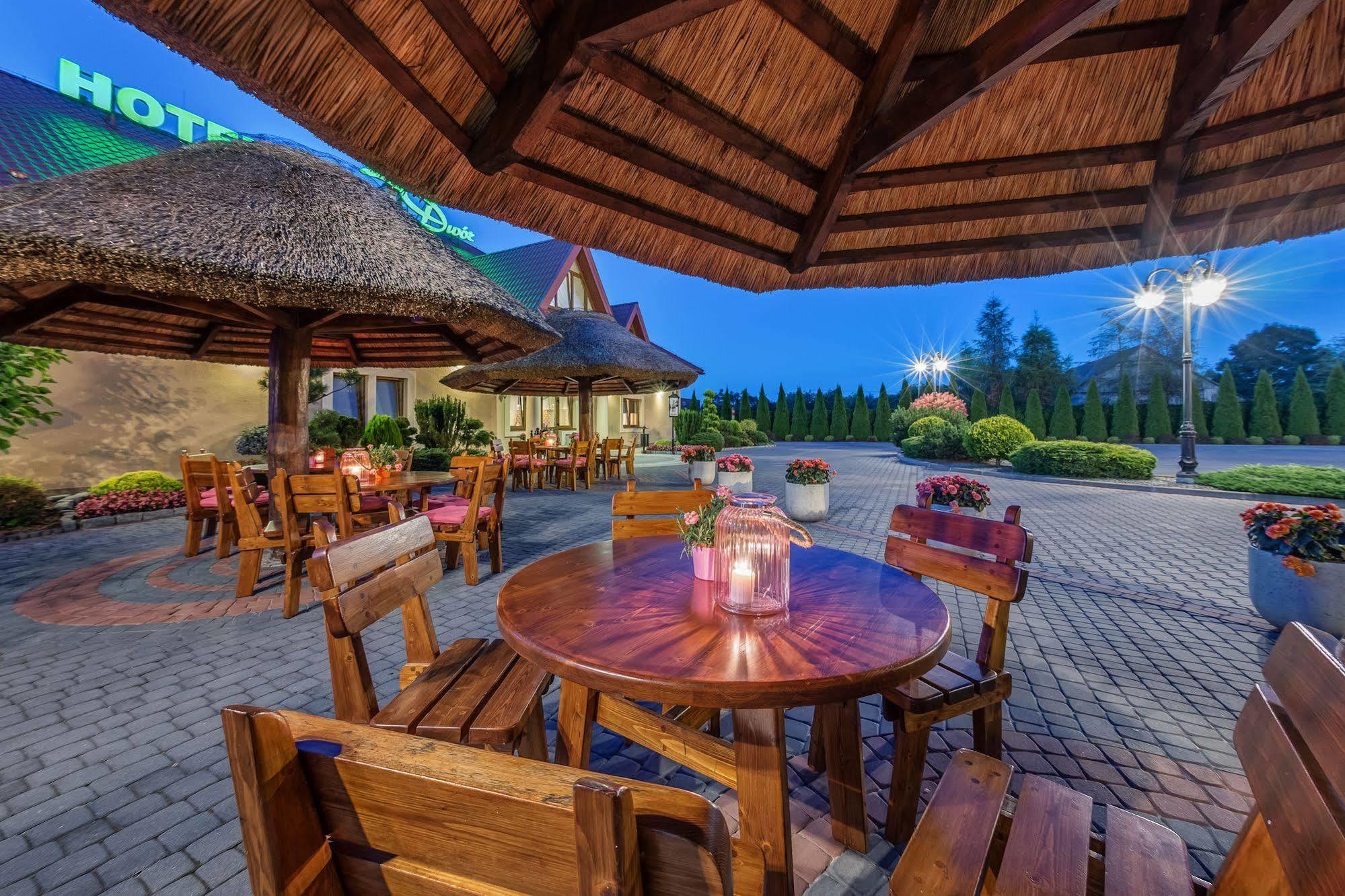 Lesny Dwor Hotel Radom Exterior photo